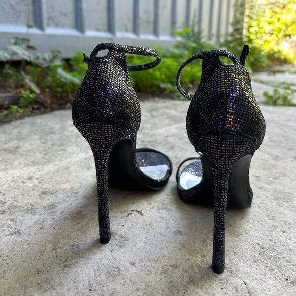 Stuart Weitzman Nudistong Glitter Heel, size 7.5 - Picture 9 of 15